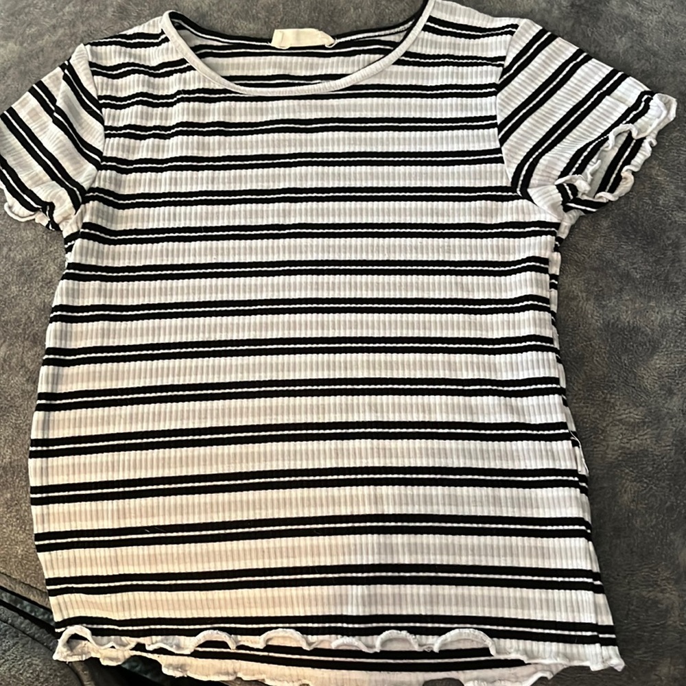 Girls size 11-12 yrs striped top. Gently used.